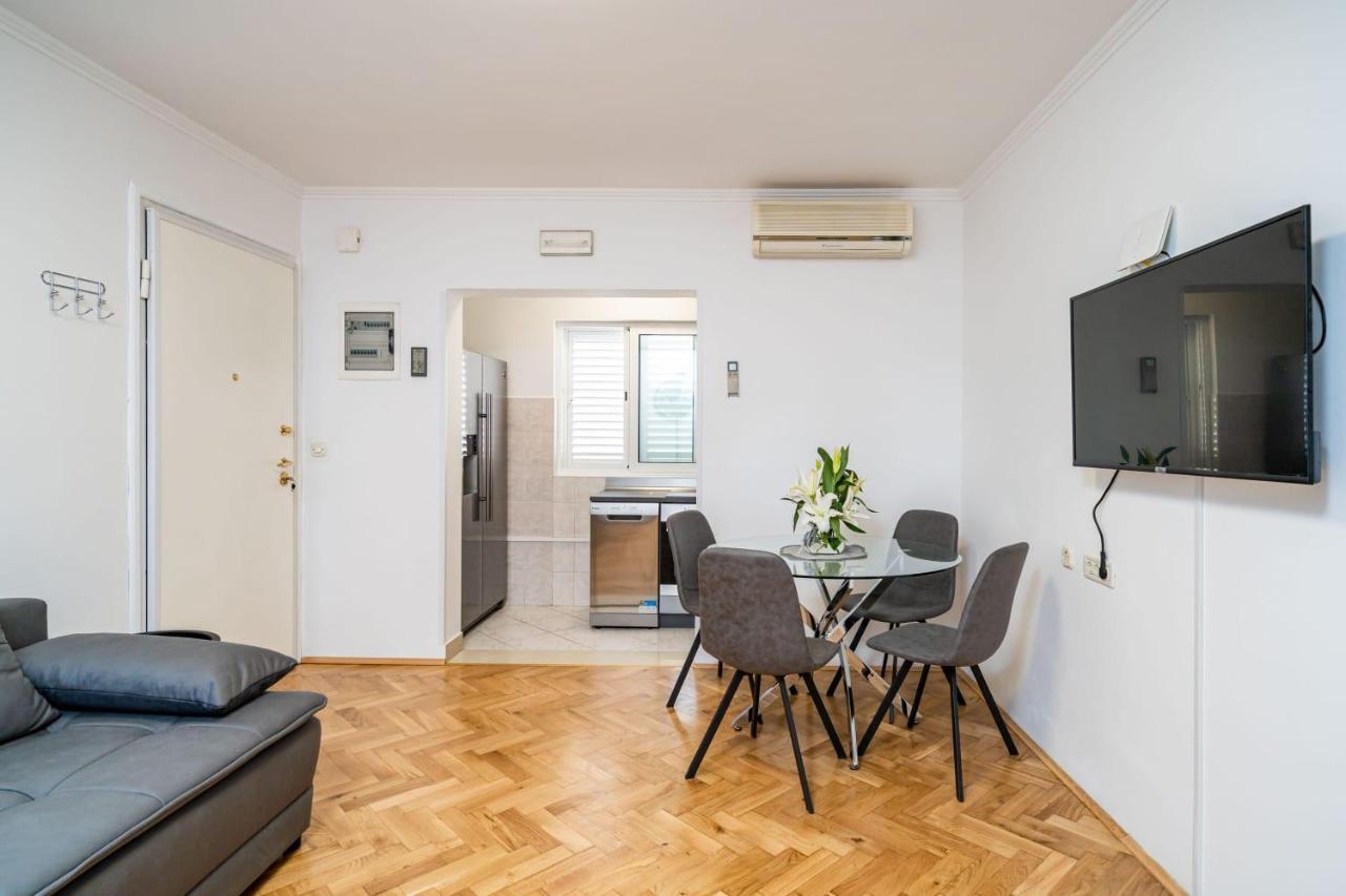 Apartman Knego With Parking Dubrovník Exteriér fotografie